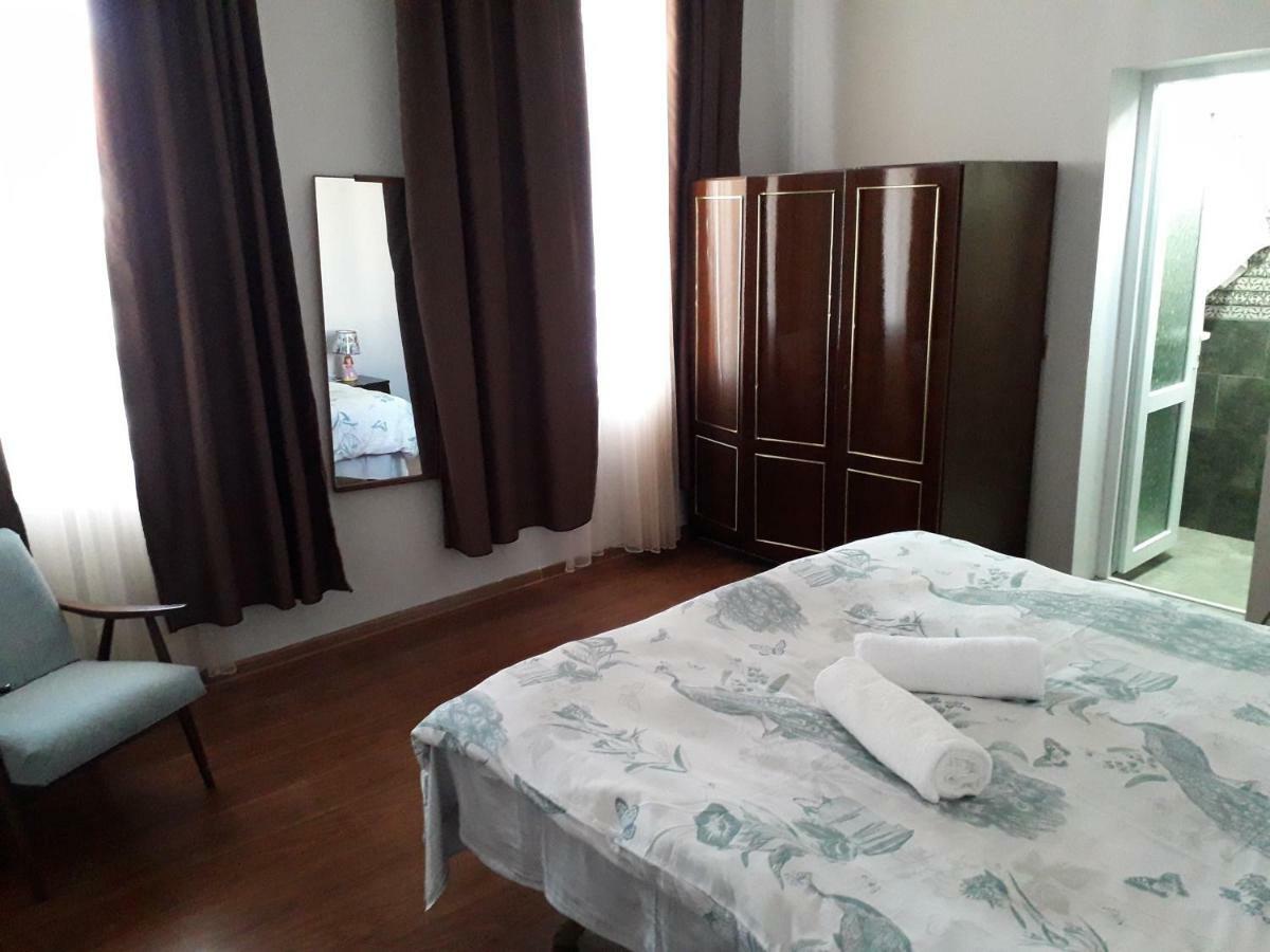 Zaza Guest House Kobuleti Exterior photo